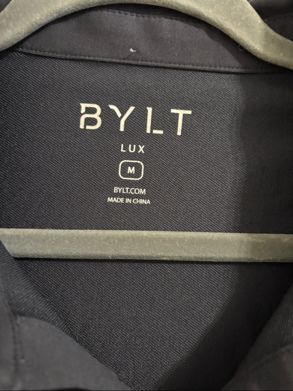Bylt lux Men's Navy Short-Sleeve Polo Shirt size medium - Picture 2 of 4